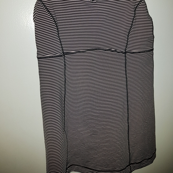 Lululemon Strappy Happy Tank - Picture 3 of 4